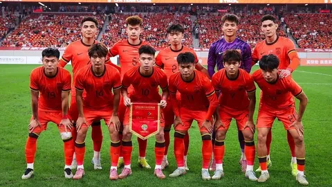 永昌队再登中超舞台，中甲对决新疆以2-0完胜精彩瞬间盘点