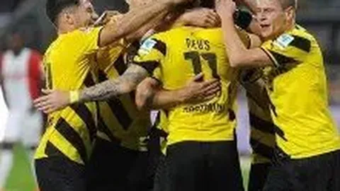 天津女排关键球员地位举足轻重，她们影响战绩更关乎教练未来。